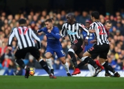 半岛体育亚洲官网-埃弗顿主场不敌切尔西，遭遇两连败