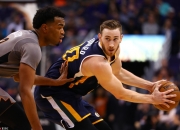 半岛体育app下载-犹他爵士队力克太阳，取得系列赛优势的简单介绍