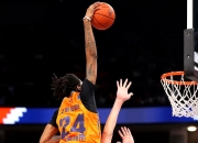 半岛体育中国官网-包含独行侠下一轮将对抗爵士，小乔丹期待一决胜负的词条