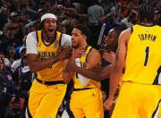 半岛体育官方-尼克斯负于雄鹿遭遇三连败