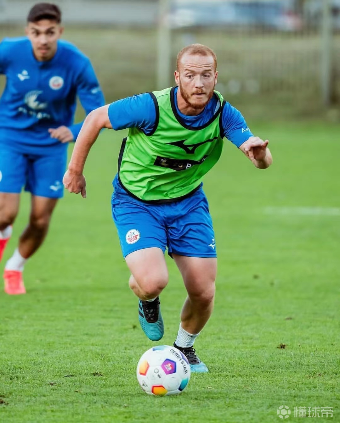 包含沙尔克教练组人事调整,全力备战下一轮比赛的词条 包含沙尔克教练组人事调整,全力备战下一轮比赛的词条