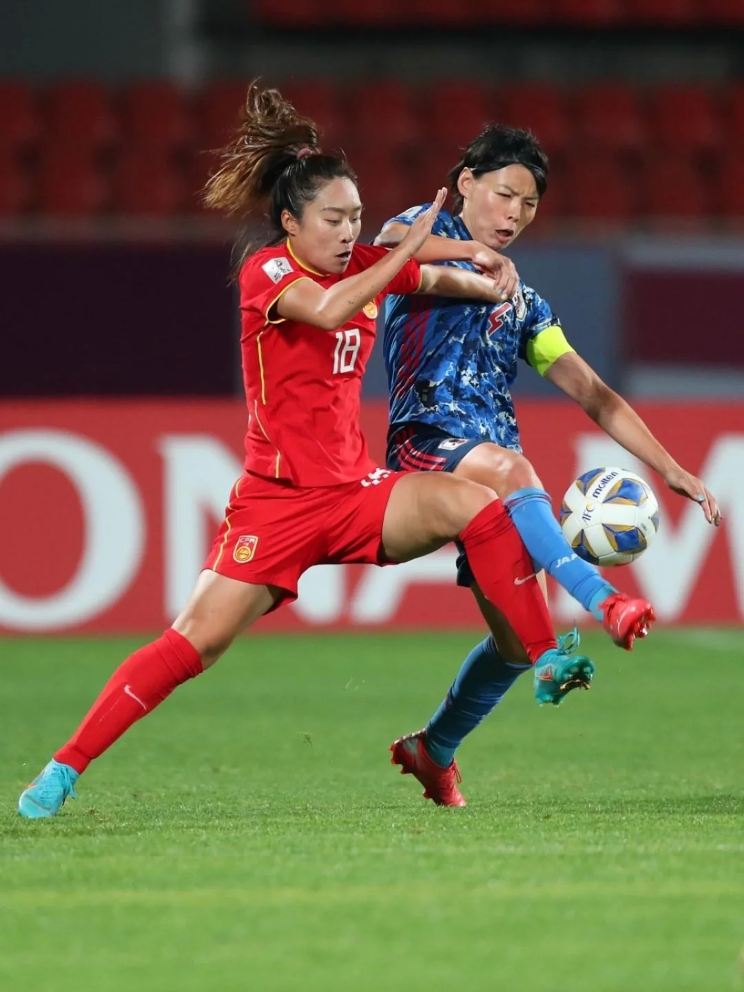 女足亚洲杯备战如火如荼，全队备战战术精益求精