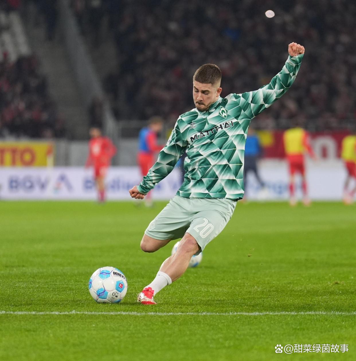 关于云达不莱梅主场逼平，保持不败纪录的信息