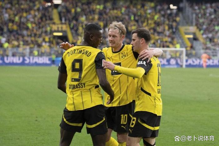 包含多特蒙德新援表现抢眼,球迷期待其未来发展的词条 包含多特蒙德新援表现抢眼,球迷期待其未来发展的词条